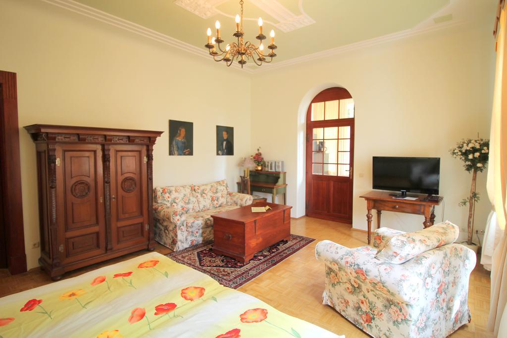 Hotel-Appartement-Villa Ulenburg Drezno Zewnętrze zdjęcie