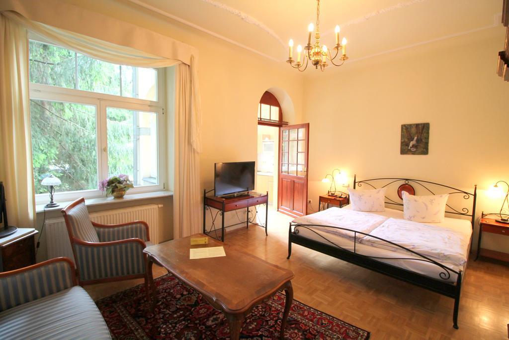 Hotel-Appartement-Villa Ulenburg Drezno Zewnętrze zdjęcie